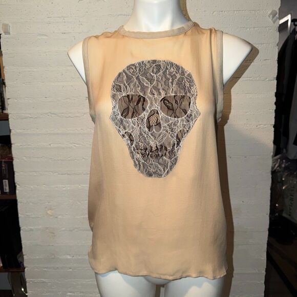 Haute Hippie Tops - Luxe Grunge Gothic Y2K Edgy Haute Hippie 100% Silk Top Lace Skull Graphic S
